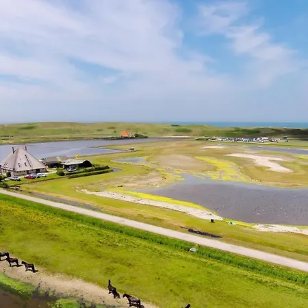 Tiny House De Keet, In Natuurgebied En Vlakbij Het Callantsoog